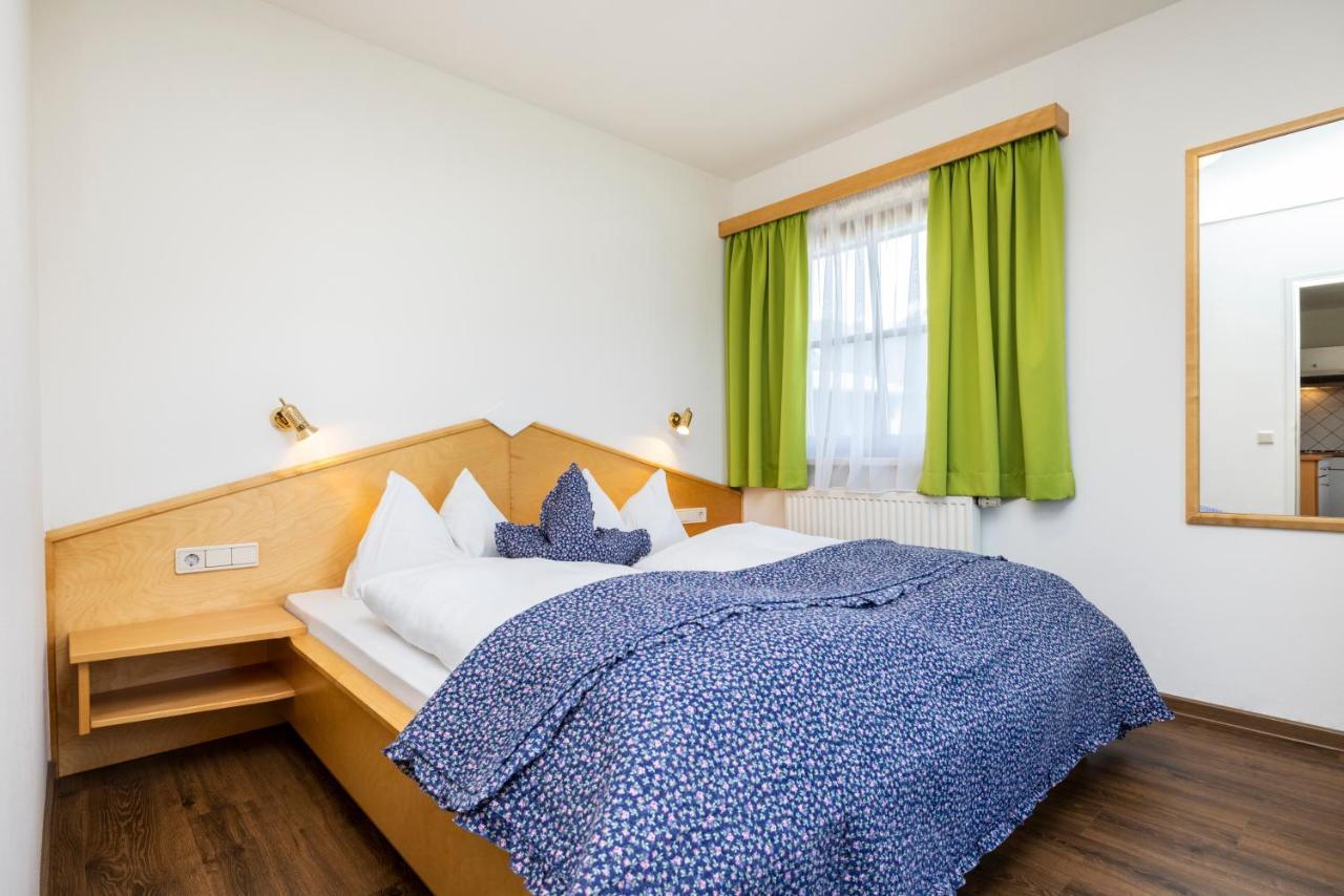 Michis Aparthotel Флахау Екстериор снимка